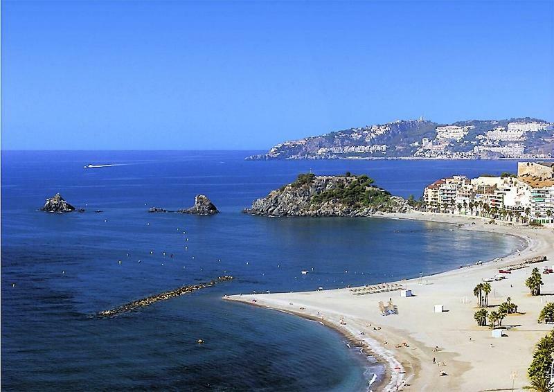 Puerta Del Mar Apartment Almuñécar Екстериор снимка